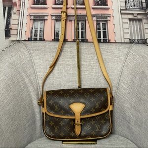 SALE Lv Salogne 100% Authentic